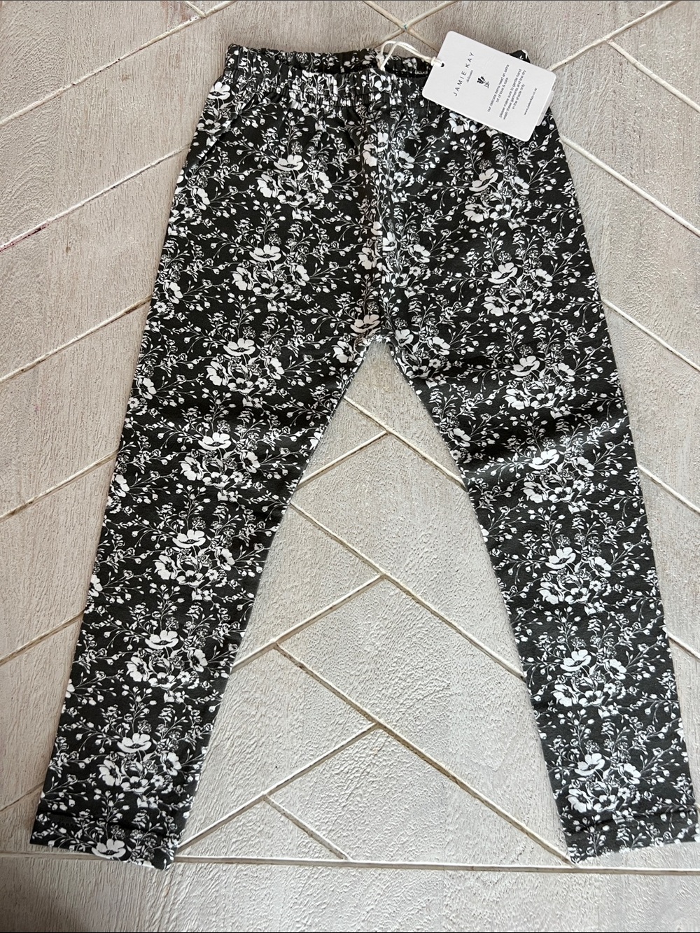 NWT Jamie Kay Emme floral leggings 4Y